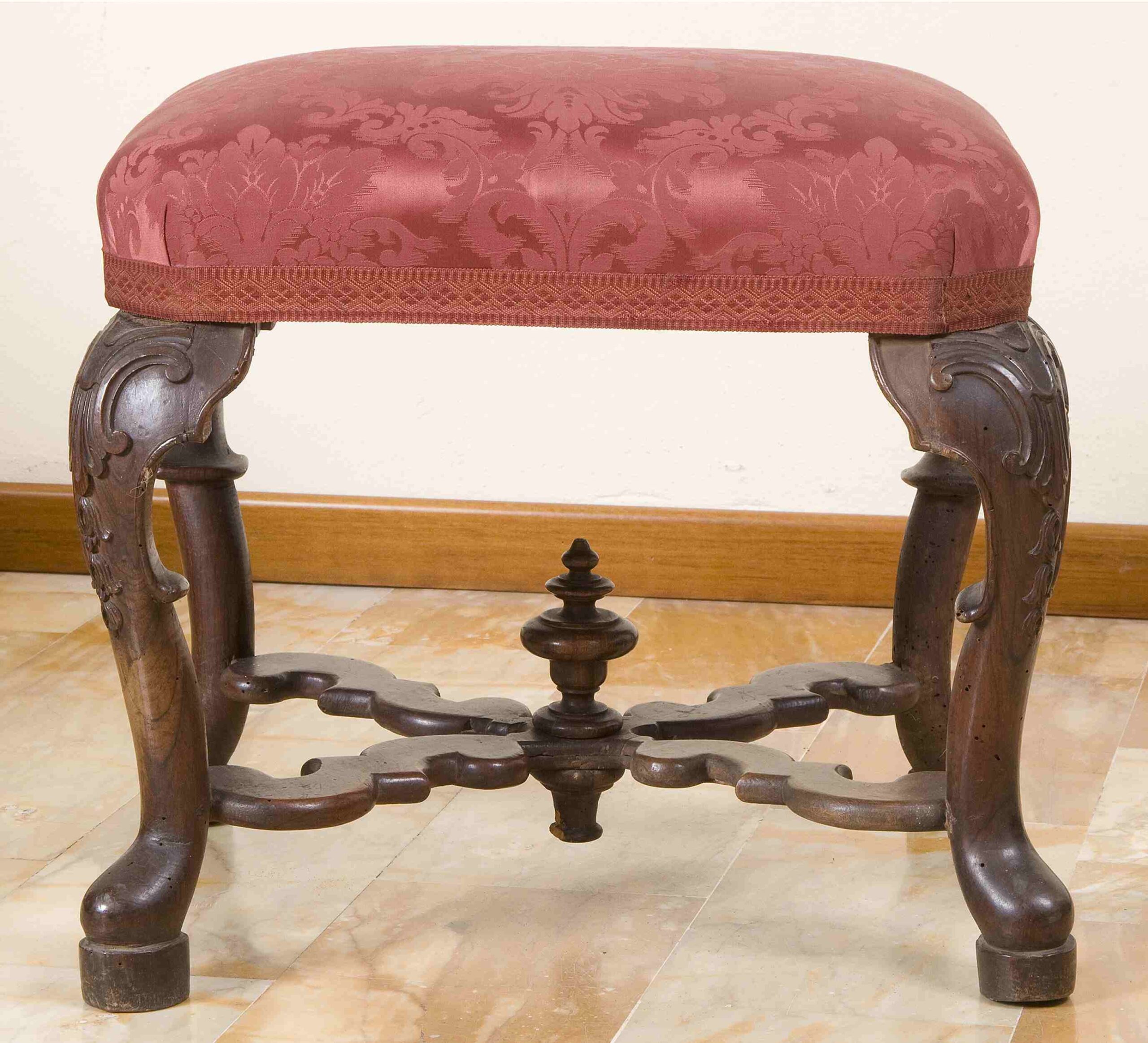 Sgabello del XVIII secolo
