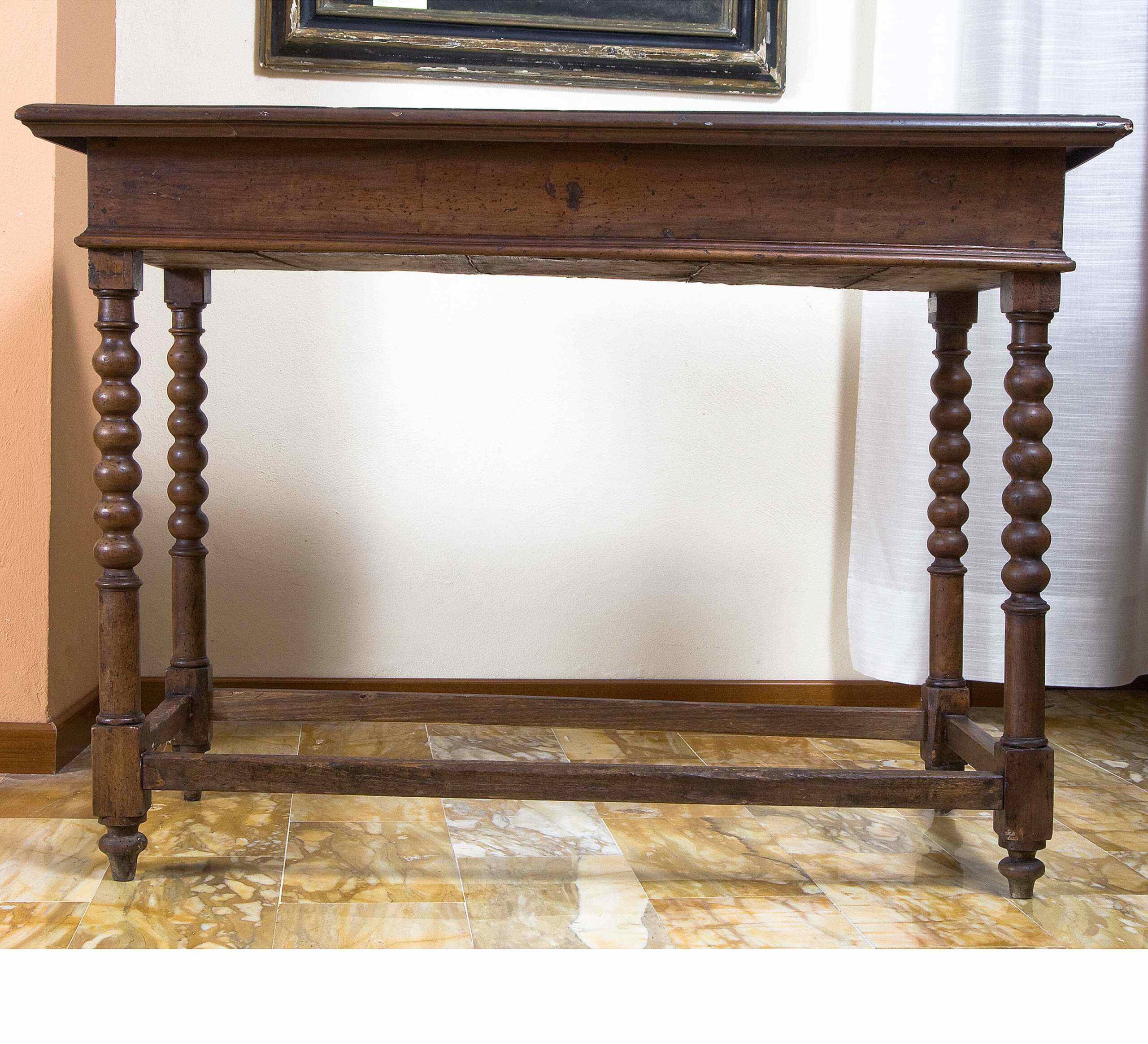 Tavolo del XVII secolo