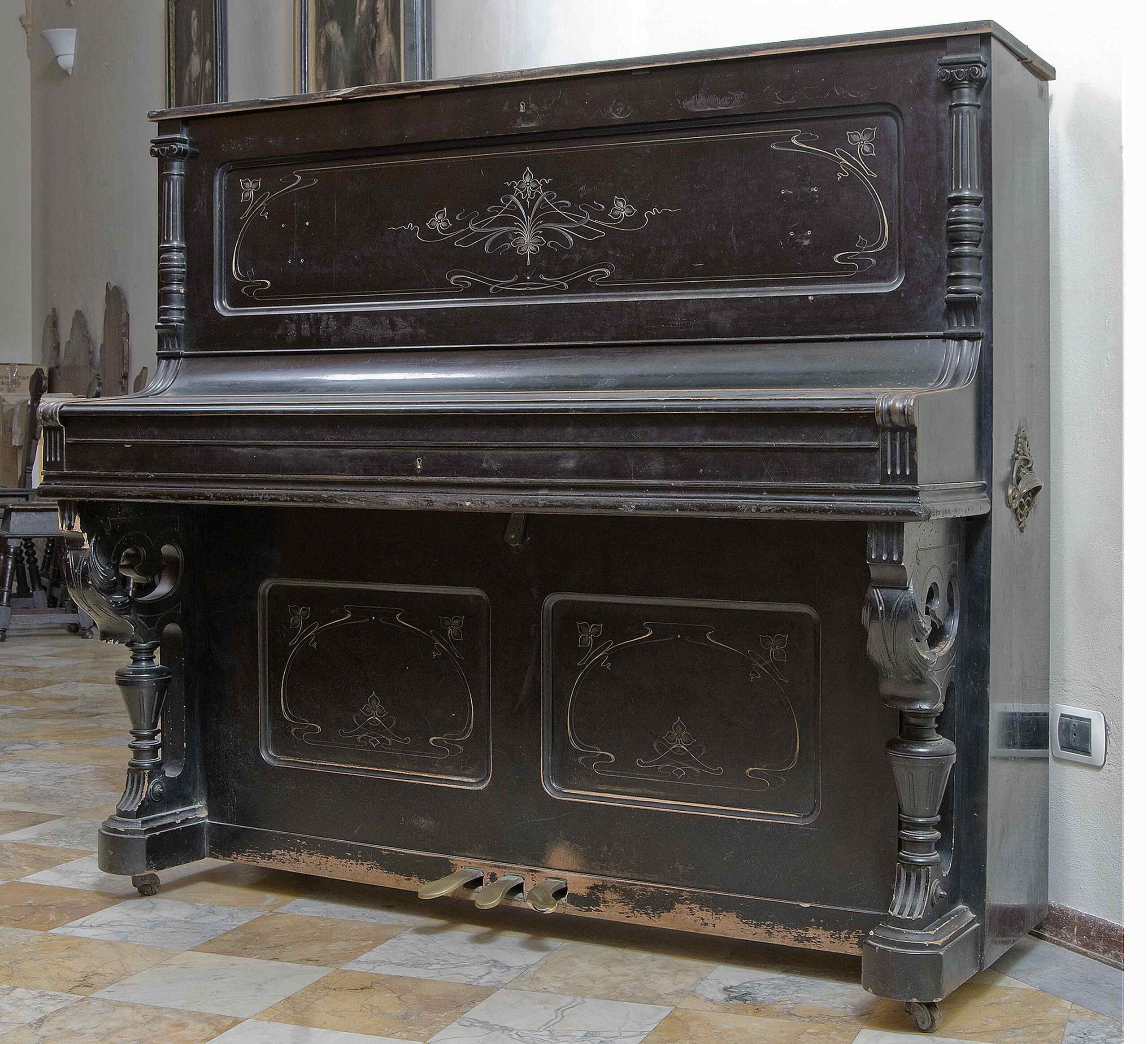 Pianoforte verticale