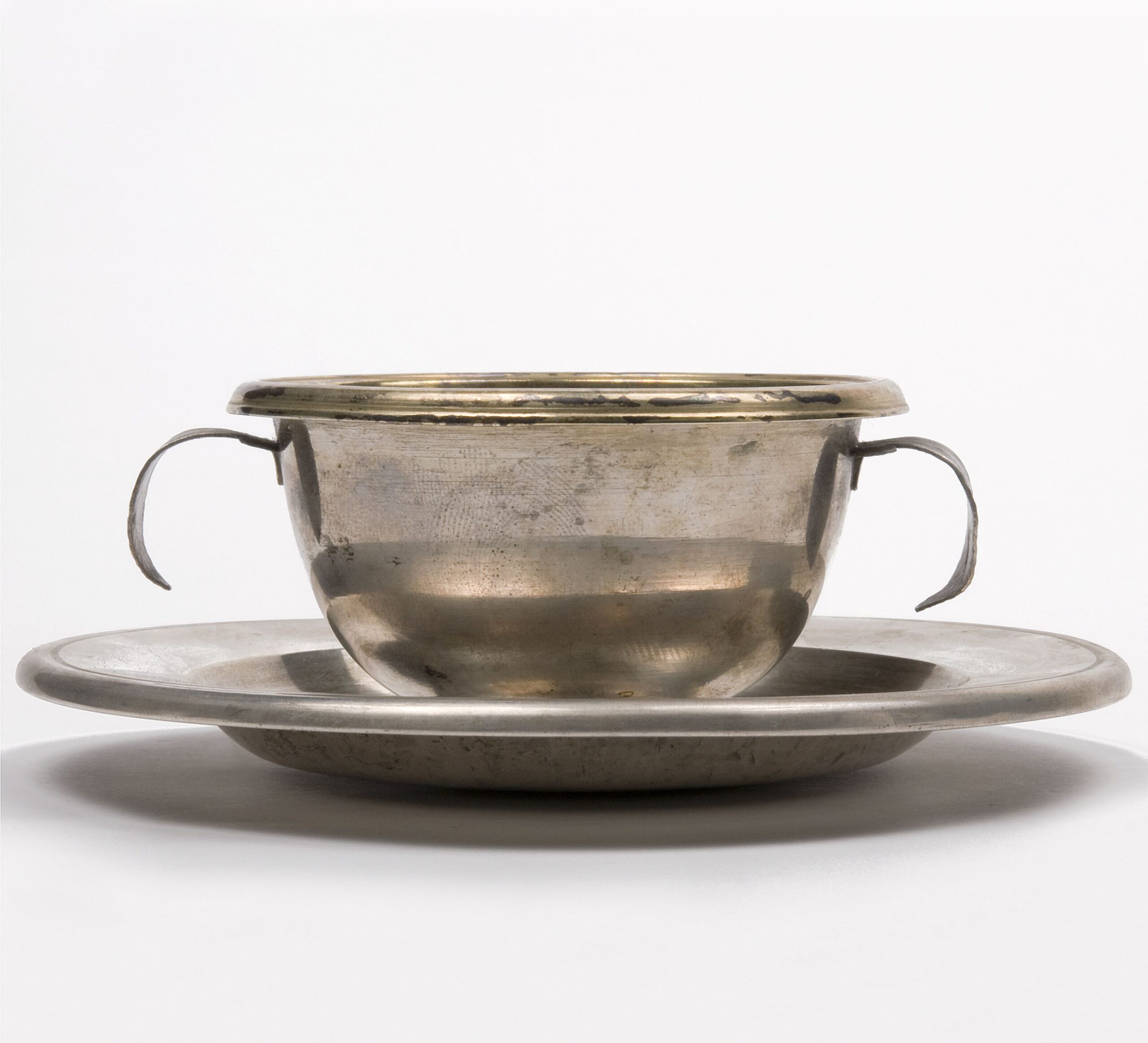 Piatto e tazza del secolo XIX