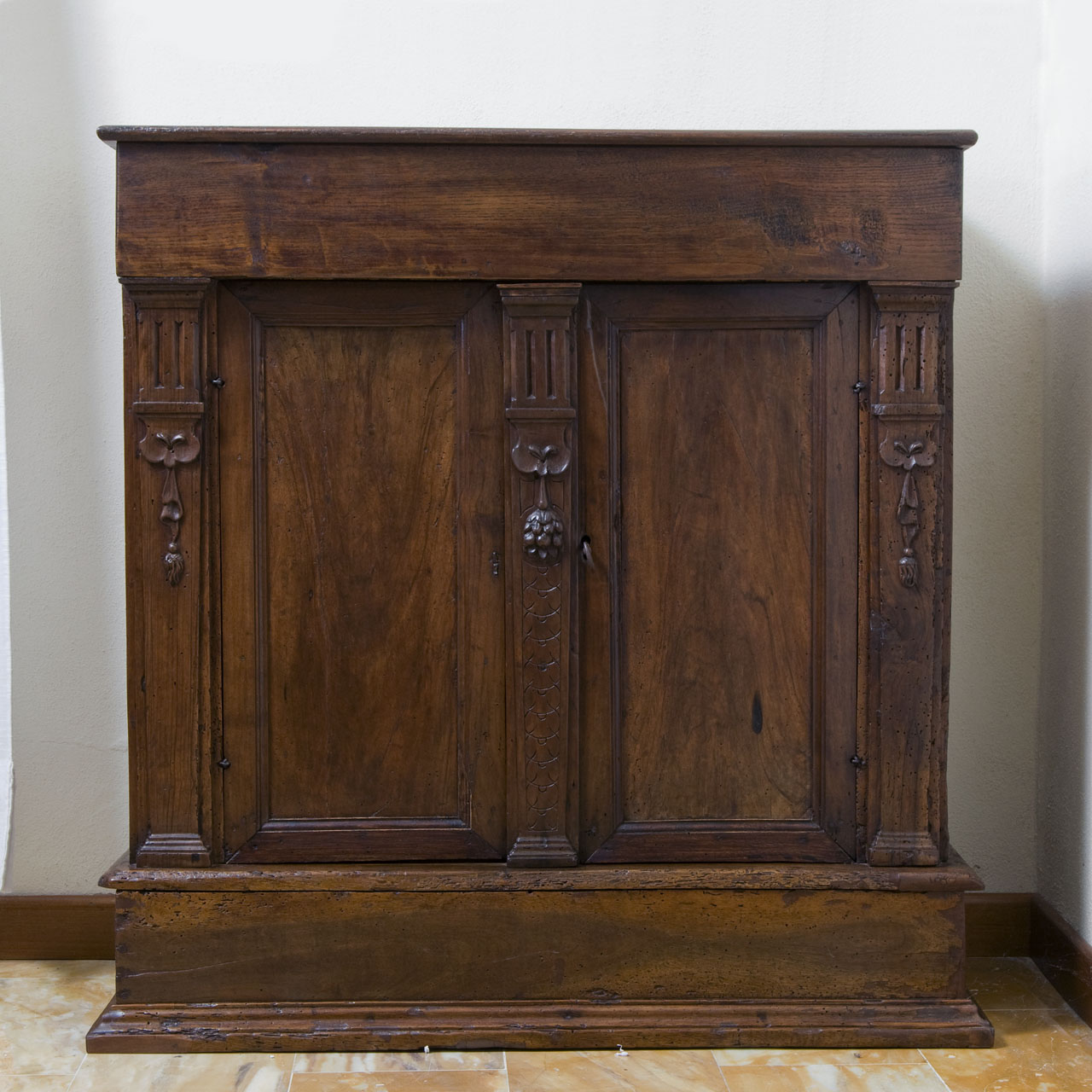 Credenza