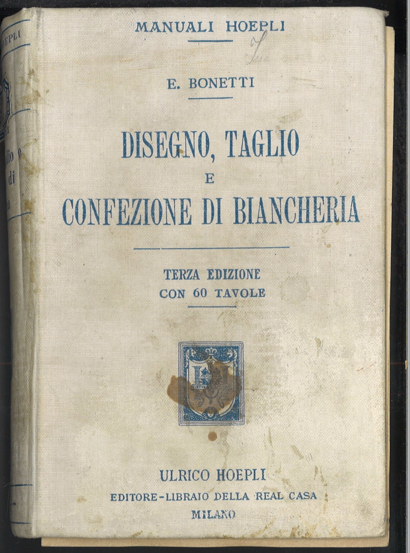 Disegno, taglio e confezione di biancheria